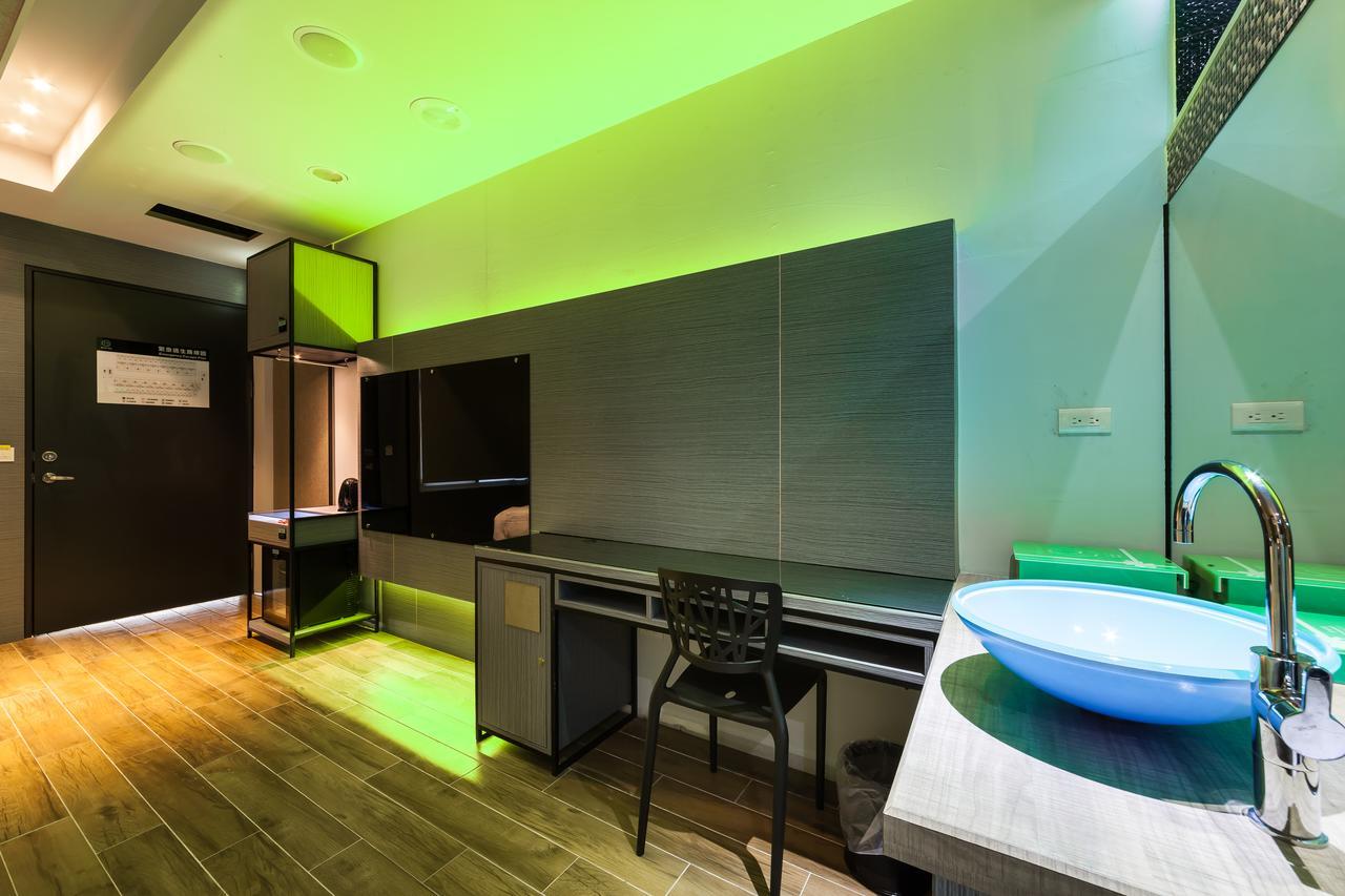 Ty Motel Taoyuan Exteriör bild